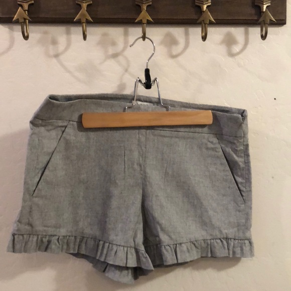 loft ruffle shorts